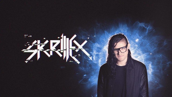 椎间盘突出后突出物会一直压着神经吗？保守治疗是通过什么原理让椎间盘回纳的啊？